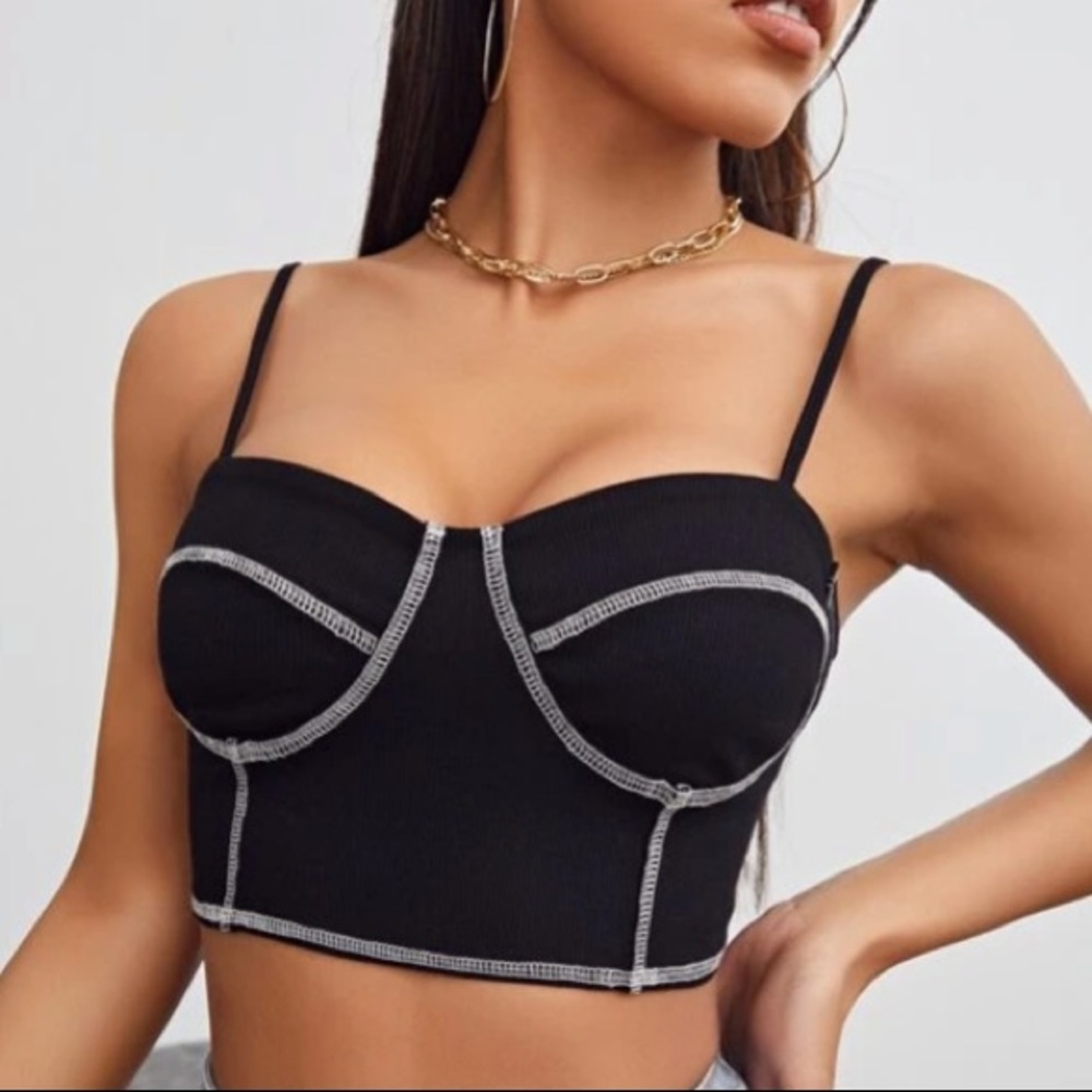 Black tank crop top xs